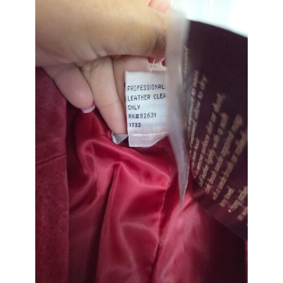 NWT Newport News Women Red 100% Leather Suede 2 Button Blazer Jacket size 14 - Picture 8 of 8